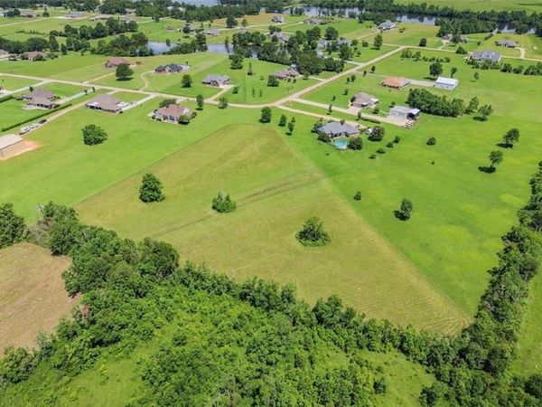 521 TARTAN Trace , Covington, LA 70435
