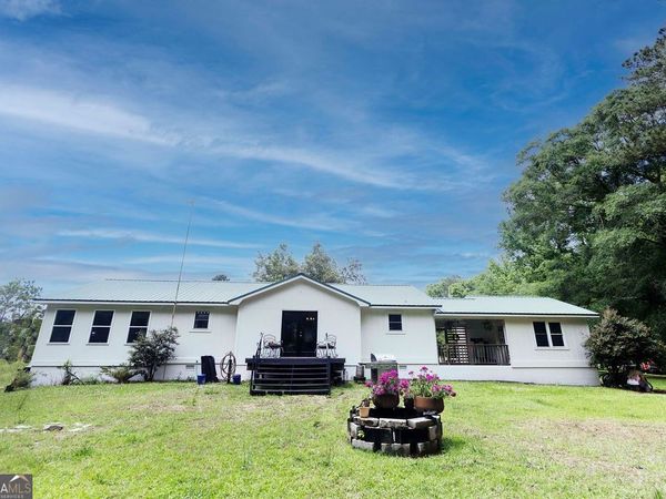 143 Hammond Road, Jackson, GA 30233