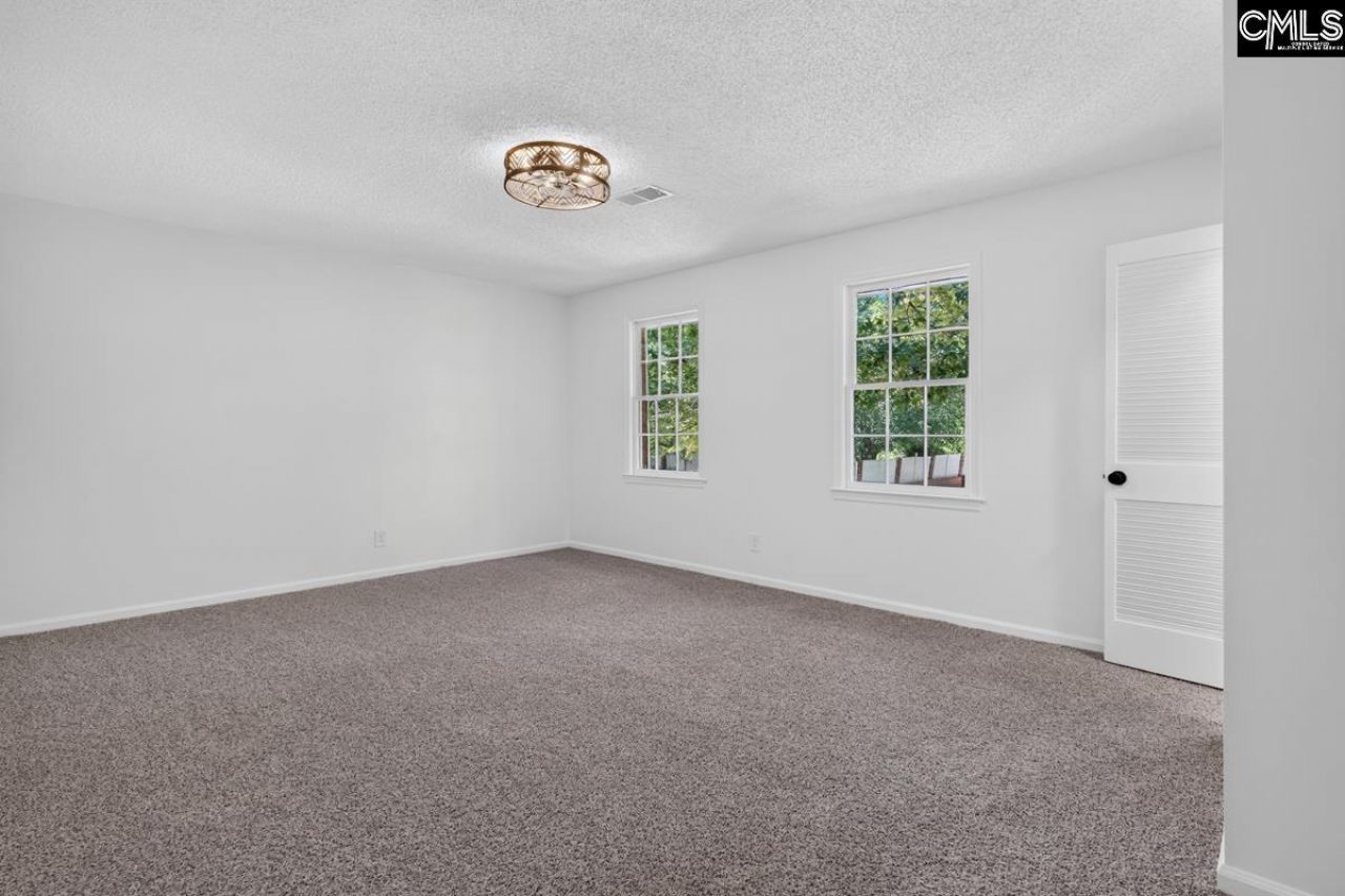 1328 Country Squire Drive  Photo 27