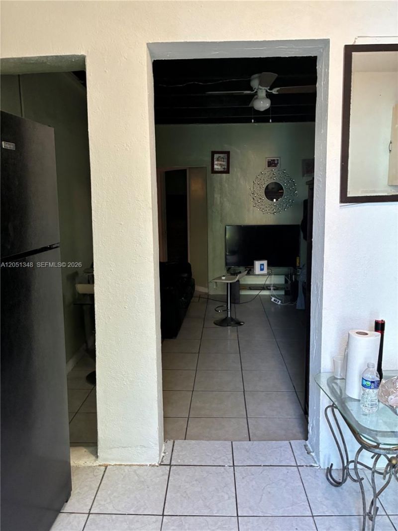 1011 NW 183rd Dr, Miami Gardens, FL 33169 Photo