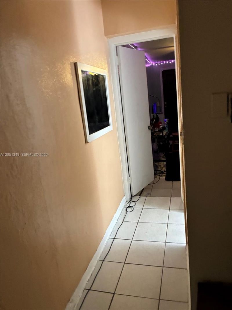 1011 NW 183rd Dr, Miami Gardens, FL 33169 Photo