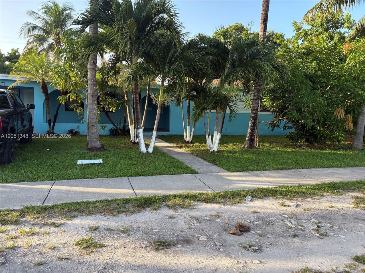 1011 NW 183rd Dr, Miami Gardens, FL 33169 Photo