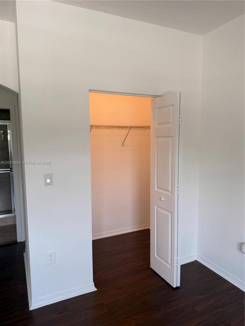 906 SW 143rd Ave , Unit 2005, Pembroke Pines, FL 33027 Photo