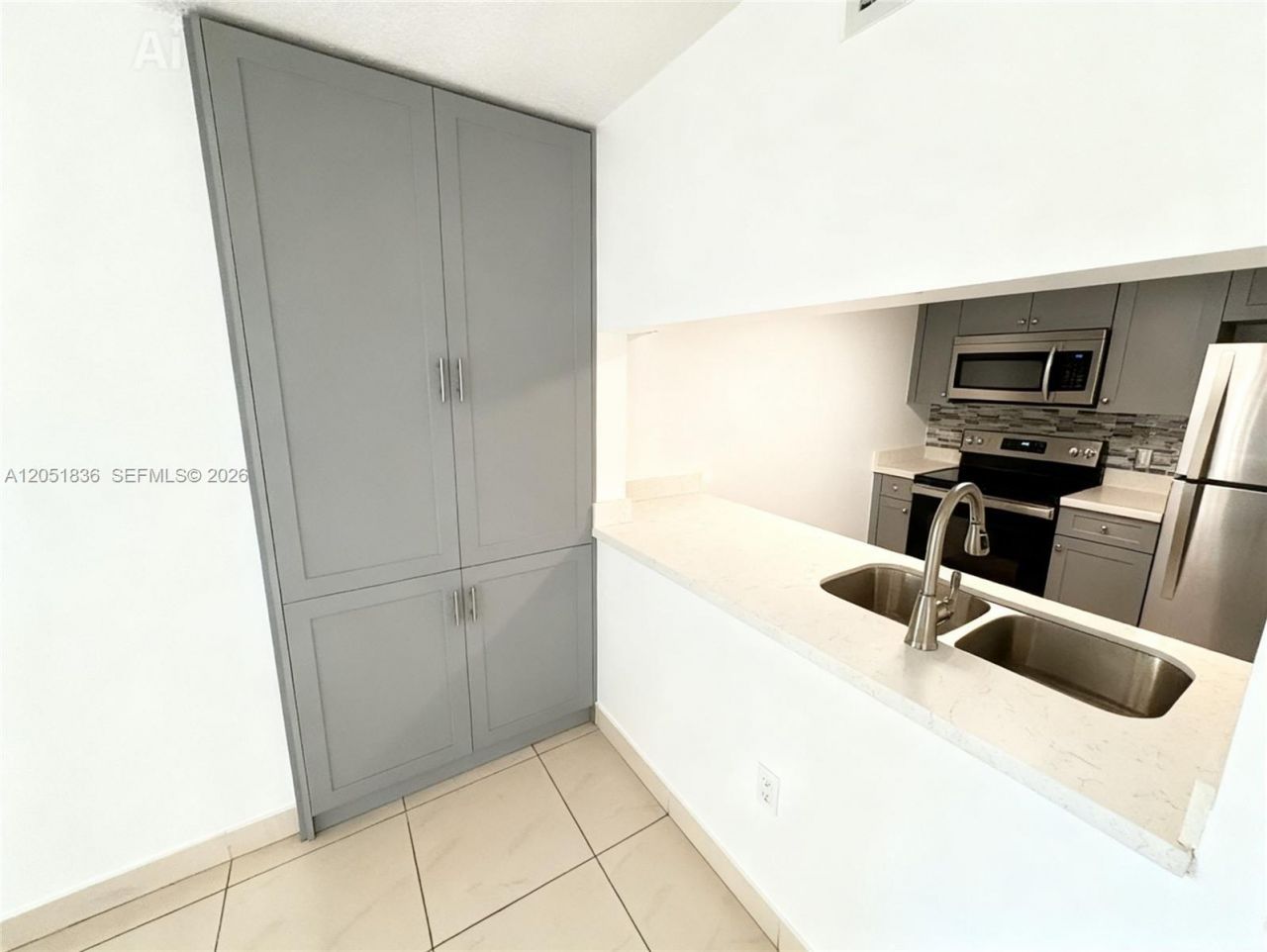 280 SW 20th Rd , Unit 504, Miami, FL 33129 Photo