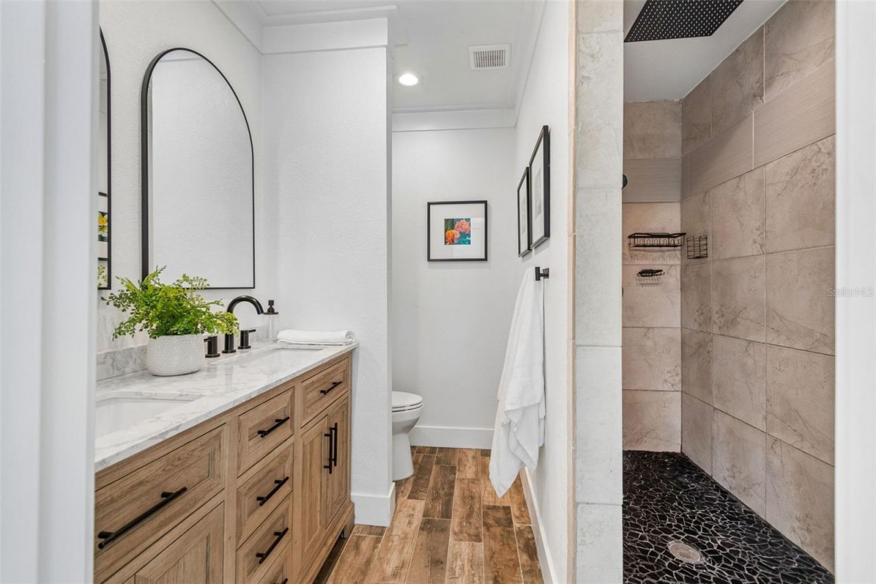 2058 Bayou Grande Boulevard Ne, Saint Petersburg, FL 33703 Photo