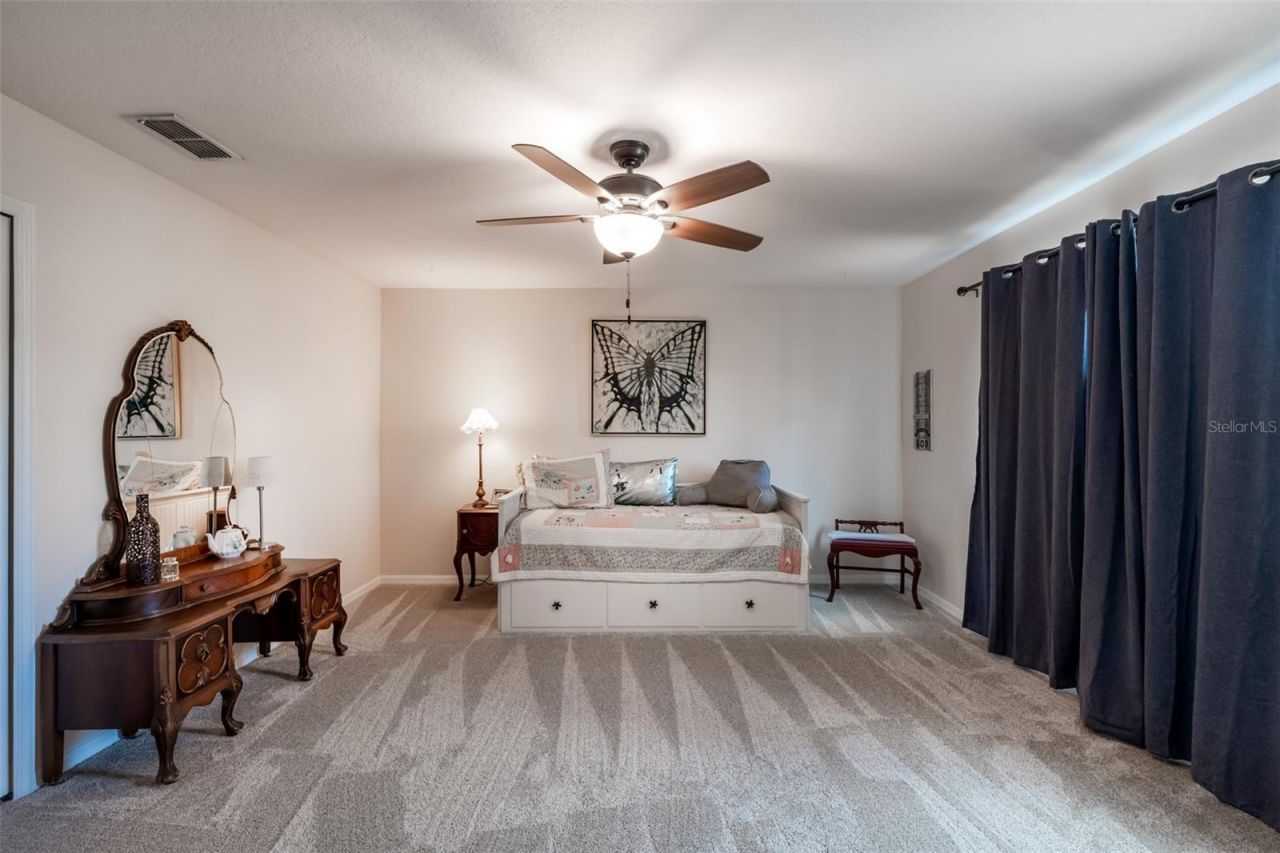 407 Osprey Lakes Circle , Oviedo, FL 32766 Photo