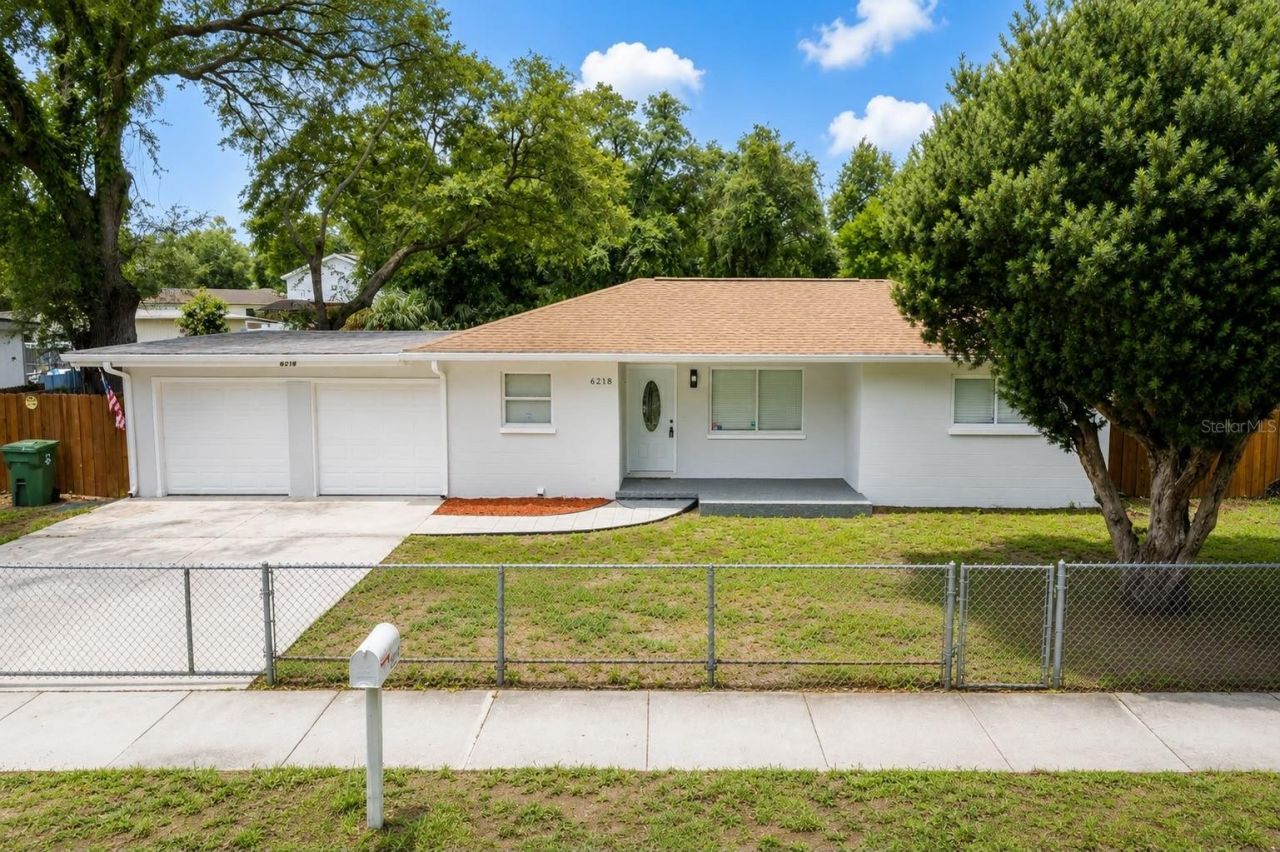 6218 N 43rd Street, Tampa, FL 33610 Main Photo