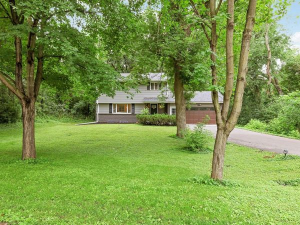 15801 Day Place, Minnetonka, MN 55345
