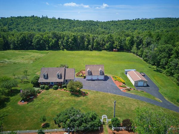 50 Range Road, Pittsfield, NH 03263