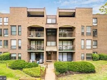 11232 CHESTNUT GROVE SQUARE , Unit 135, RESTON, VA 20190