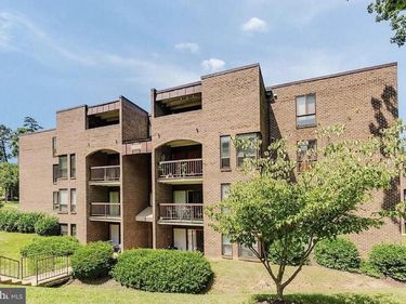 11232 CHESTNUT GROVE SQUARE, Unit 135, RESTON, VA 20190