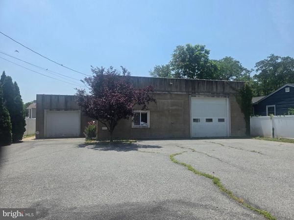 223 W PARK AVENUE , VINELAND, NJ 08360