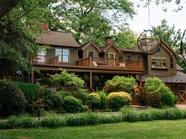 89 Fairmount Rd West, Tewksbury, NJ 07830