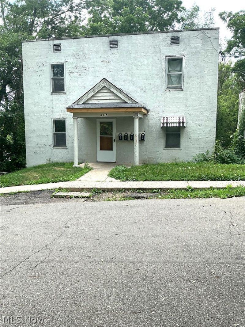 4315 Paige Avenue Nw, Unit 3, Canton, OH 44709 Main Photo