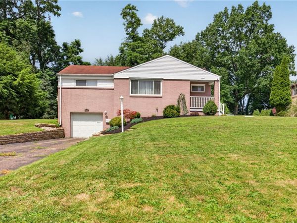 5568 Clark Ave., Bethel Park, PA 15102