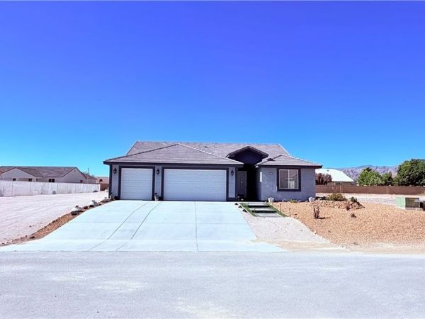 4670 Stonebridge Court , Pahrump, NV 89061
