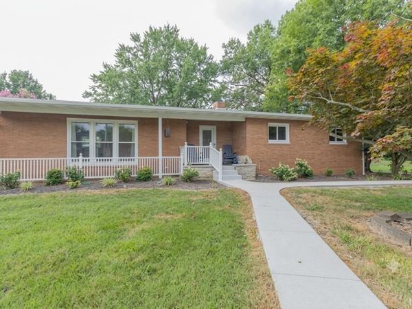 1803 W Midland Avenue, Princeton, IN 47670