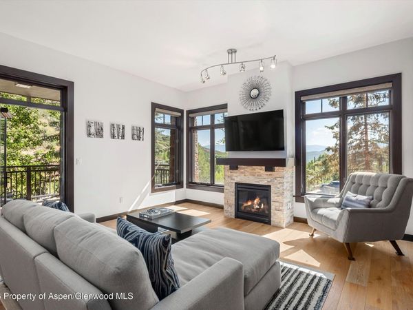 60 Carriage Way, Unit 3032, Snowmass Village, CO 81615