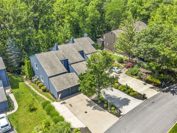3931 Hilltop Drive , Huron, OH 44839