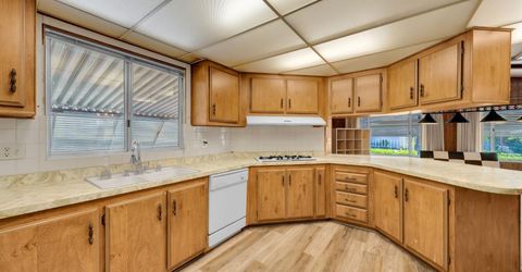 8181 Folsom Blvd #228, Sacramento, CA 95826 Photo
