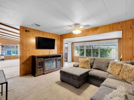 8181 Folsom Blvd #228, Sacramento, CA 95826 Photo