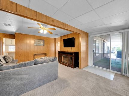 8181 Folsom Blvd #228, Sacramento, CA 95826 Photo