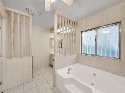 8181 Folsom Blvd #228, Sacramento, CA 95826 Photo