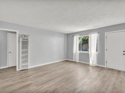 4212 Schofield Way, North Highlands, CA 95660 Photo