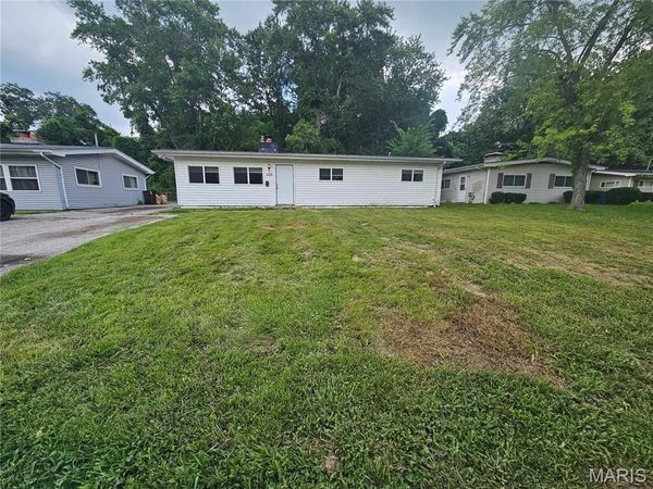 1126 Haley Avenue , St Louis, MO 63121