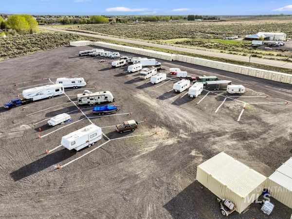 144 N Hwy 75, Shoshone, ID 83352