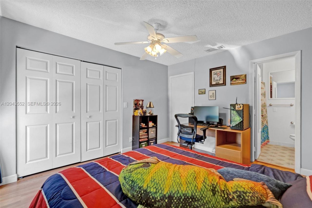 1121 NW 98th Ter , Unit 119, Pembroke Pines, FL 33024 Photo