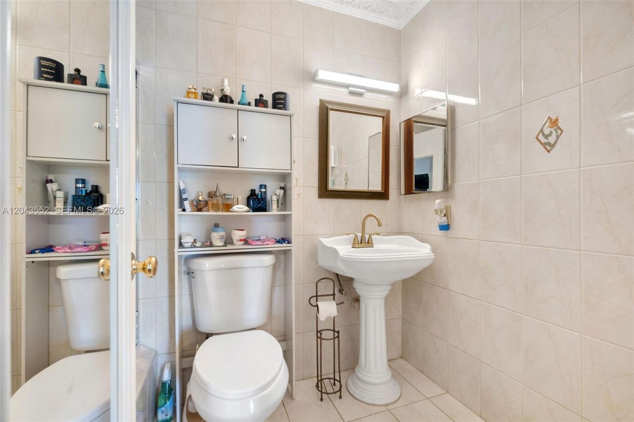 1121 NW 98th Ter , Unit 119, Pembroke Pines, FL 33024 Photo