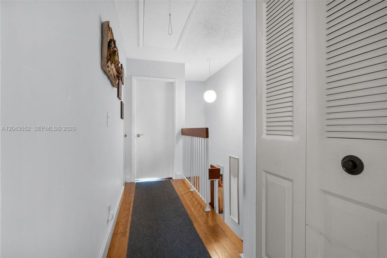 1121 NW 98th Ter , Unit 119, Pembroke Pines, FL 33024 Photo