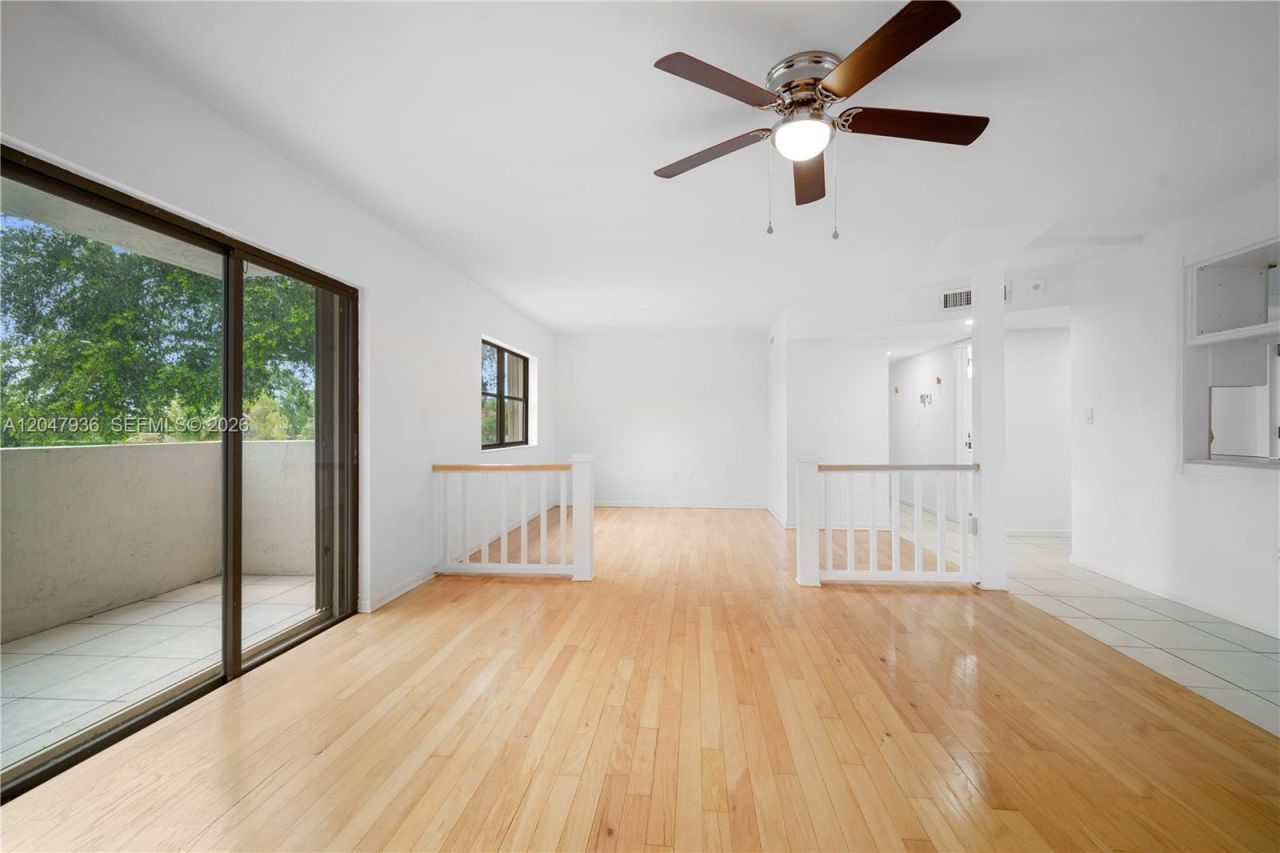 1891 N 61st Ave, Unit B215, Hollywood, FL 33024 Photo