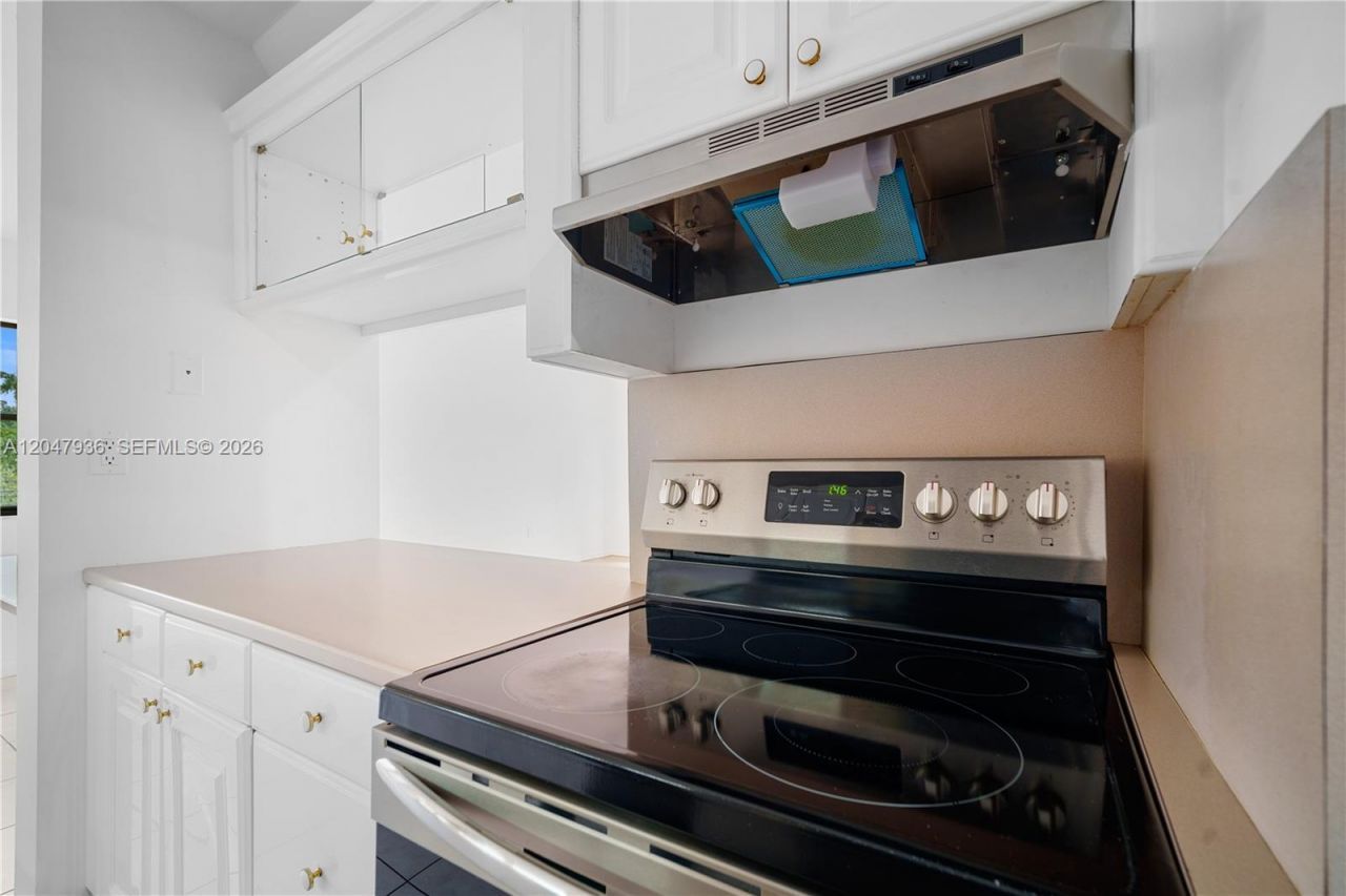 1891 N 61st Ave, Unit B215, Hollywood, FL 33024 Photo
