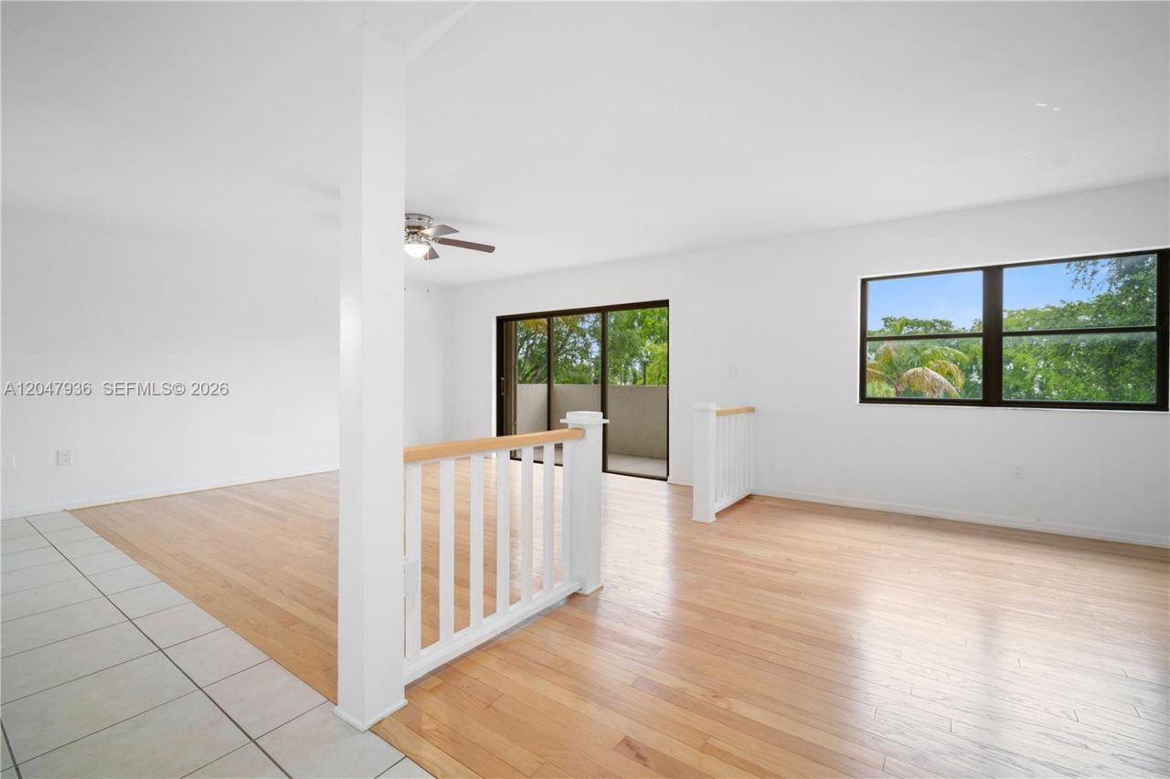 1891 N 61st Ave, Unit B215, Hollywood, FL 33024 Photo