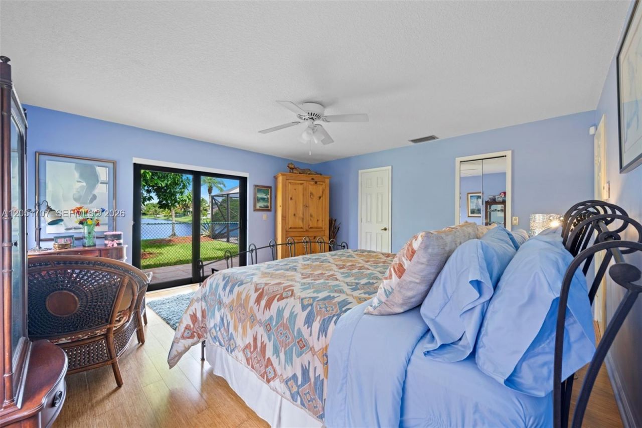 5521 Hawkes Bluff Ave, Davie, FL 33331 Photo