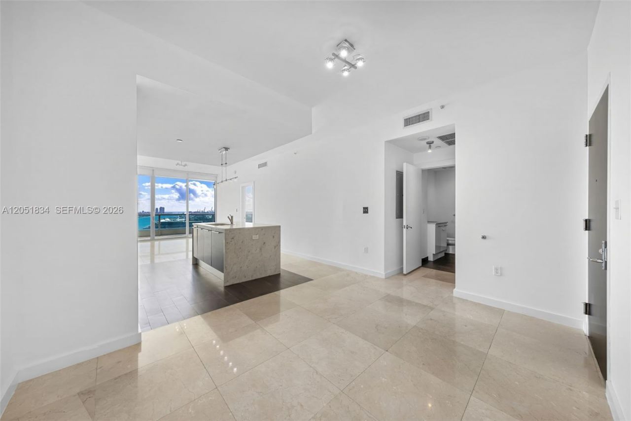 900 Biscayne Blvd, Unit 2404, Miami, FL 33132 Photo