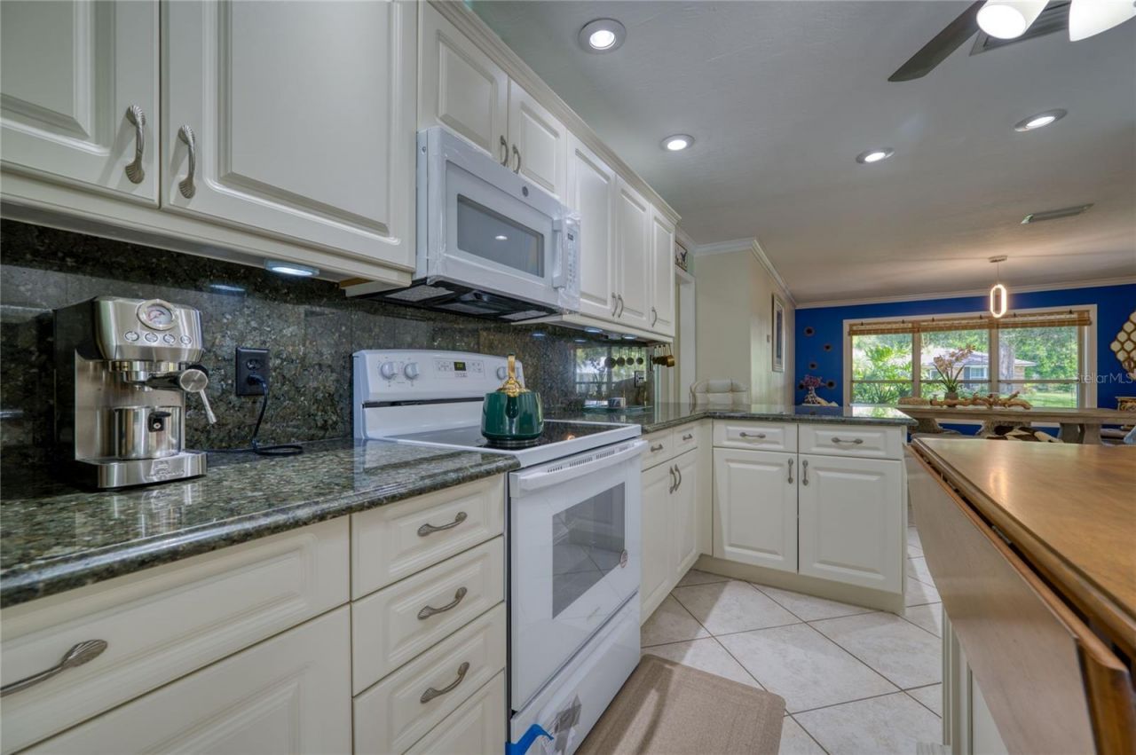 465 11th Avenue, Vero Beach, FL 32962 Photo