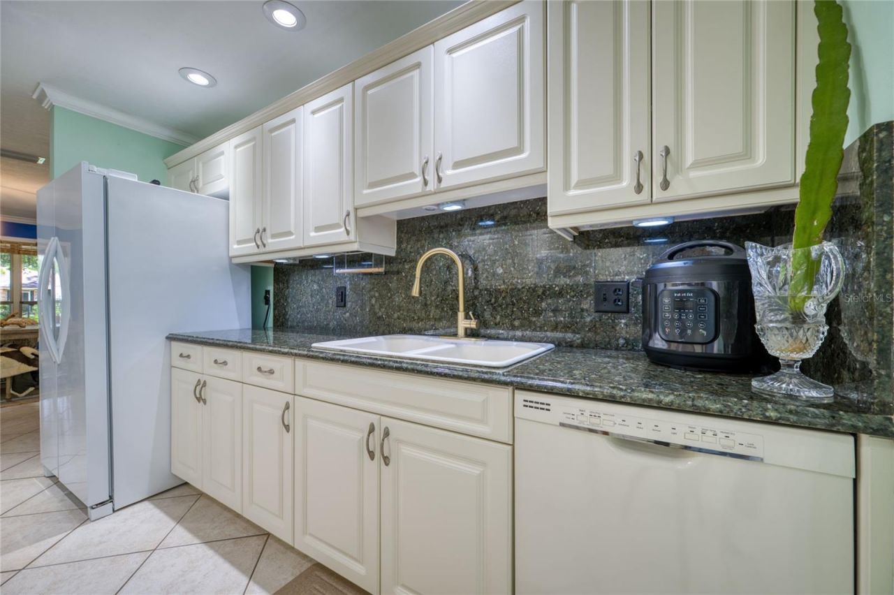 465 11th Avenue, Vero Beach, FL 32962 Photo