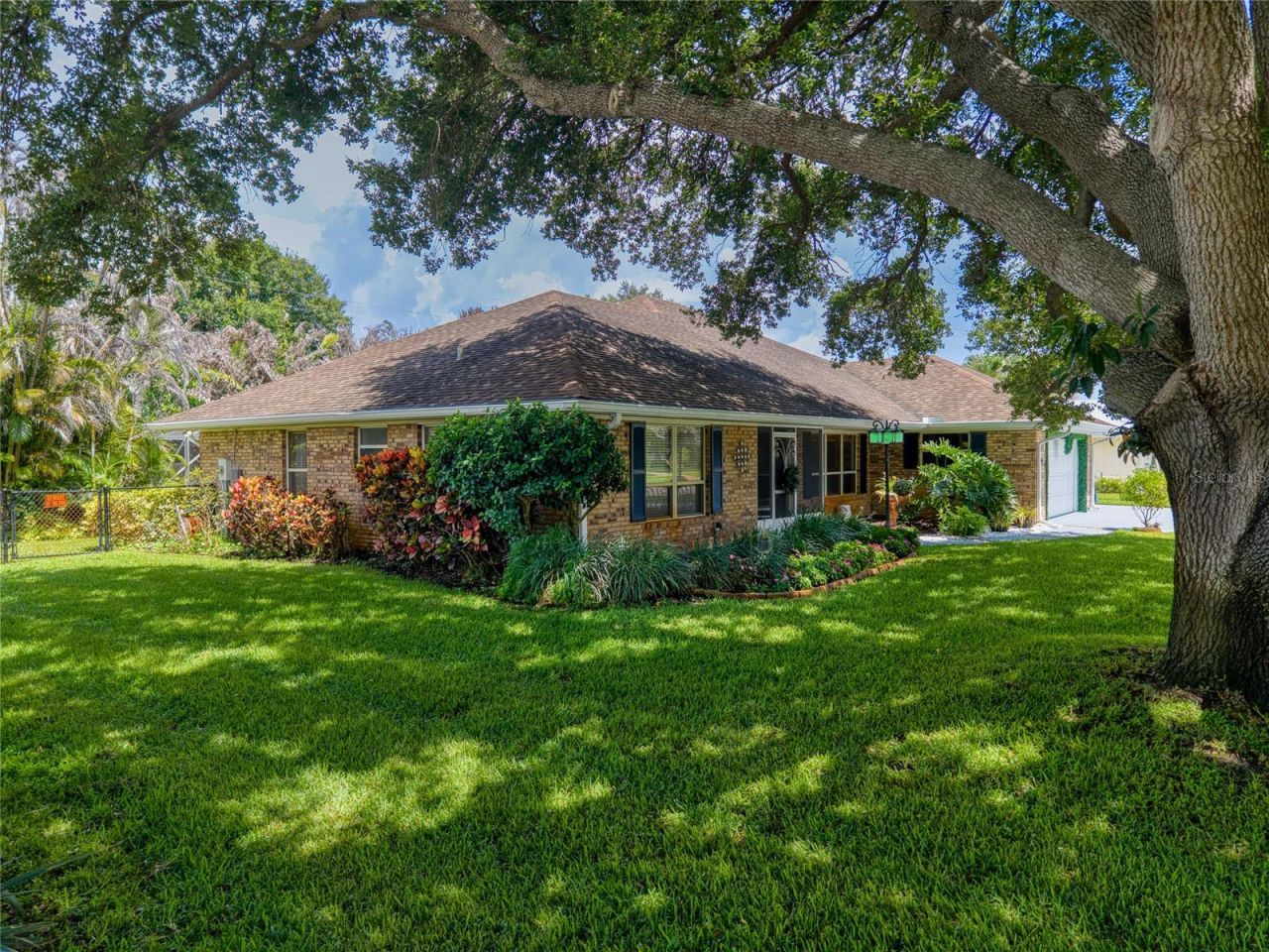 465 11th Avenue, Vero Beach, FL 32962 Photo