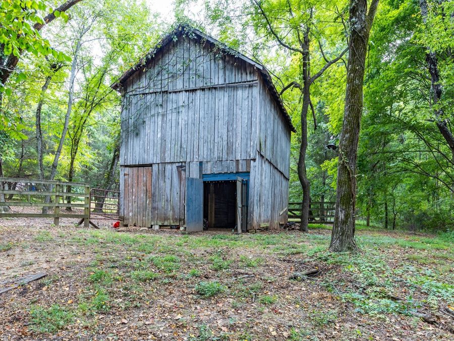 Property Image 37