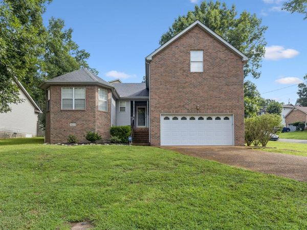 768 Dover Glen Dr , Antioch, TN 37013