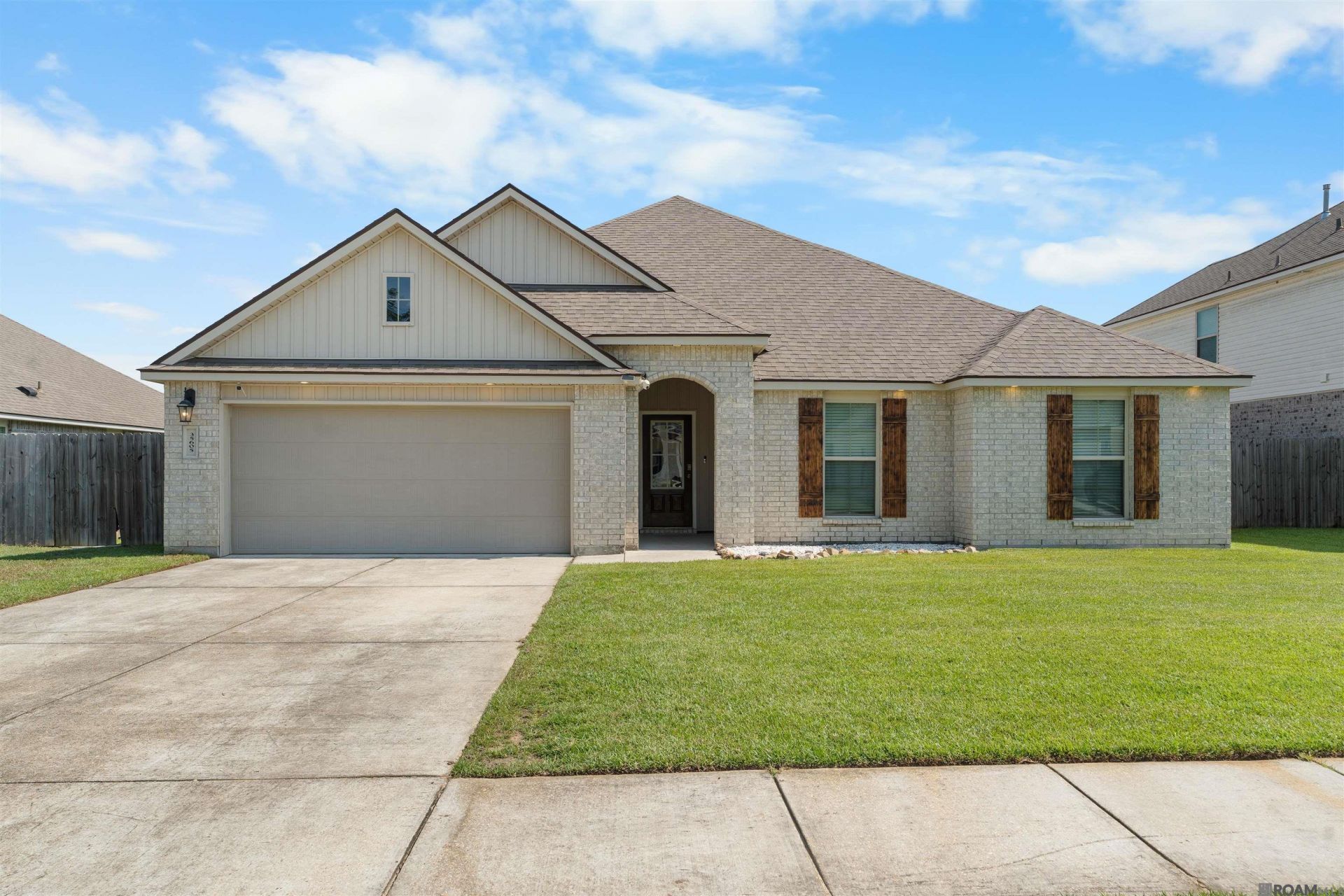 35605 Vandora Dr, Denham Springs, LA 70706 Main Photo