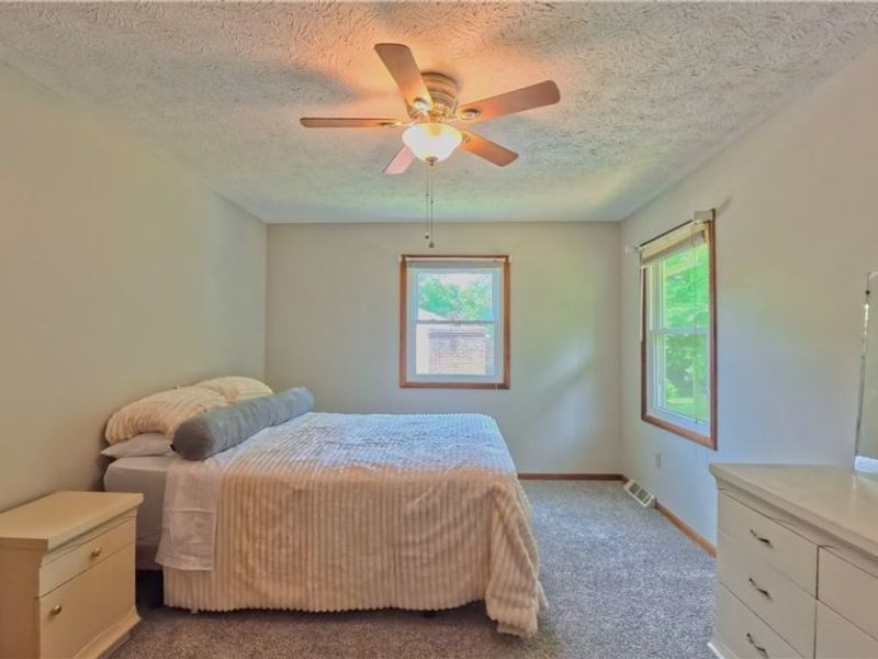1660 Squaw Creek Drive, Girard, OH 44420 Photo 25