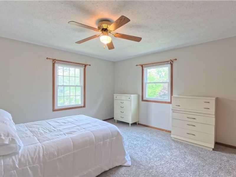 1660 Squaw Creek Drive, Girard, OH 44420 Photo 28