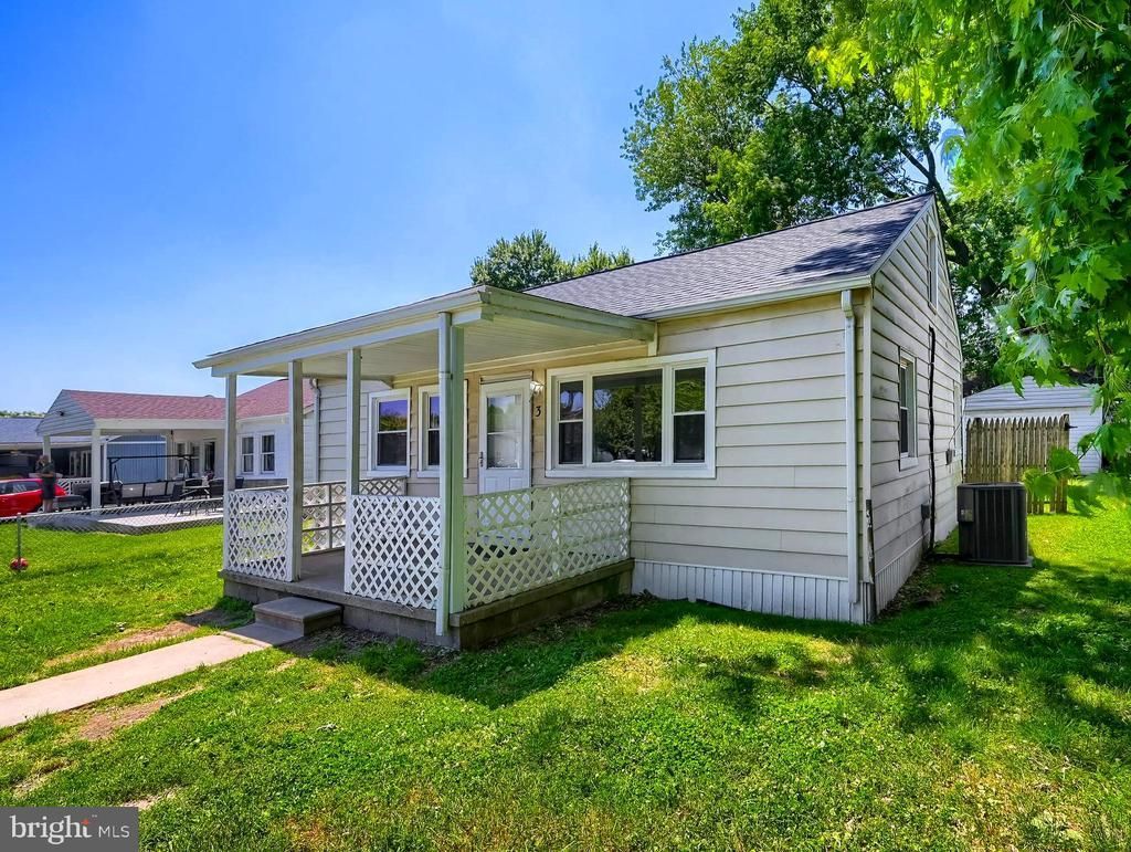 3 HONEYCOMB ROAD , MIDDLE RIVER, MD 21220