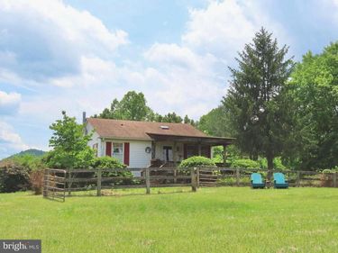 13782 CREST HILL ROAD, FLINT HILL, VA 22627