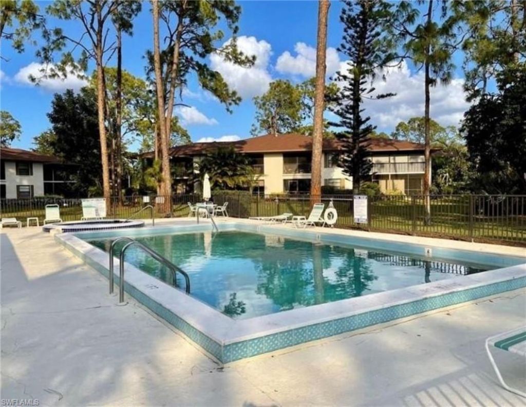 1765 Courtyard Way, Unit 103, Naples, FL 34112 Photo