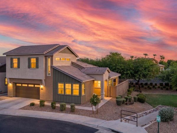 3030 S AMBER Drive, Chandler, AZ 85286